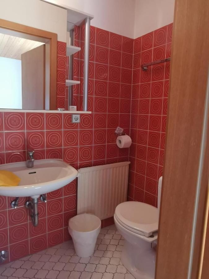 Hotel Garni Austermayer Траунройт Екстер'єр фото