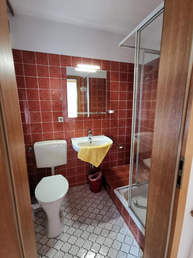 Hotel Garni Austermayer Траунройт Екстер'єр фото